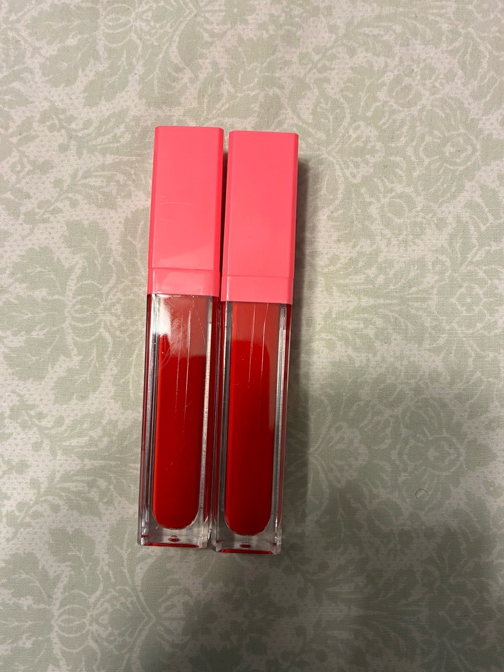 Pretty Girls Beauty Puffer Complex Lip Plumping Gloss Duo - Red